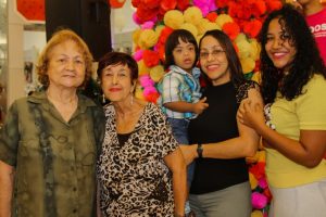 Agora Mall anuncia sexta versión del Arbol de la Esperanza