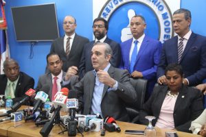 Propuesta de Abinader obligaría CC a realizar y publicar auditorías anuales