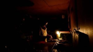 Crisis sector eléctrico mantiene a las autoridades en sesión permanente Crisis sector eléctrico mantiene a las autoridades en sesión permanente