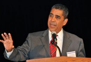 Congresista Adriano Espaillat destaca trabajo realizan dominicanos en EEUU