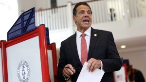 Cuomo frena auge de la izquierda demócrata y vence a Nixon Cuomo frena auge de la izquierda demócrata y vence a Nixon