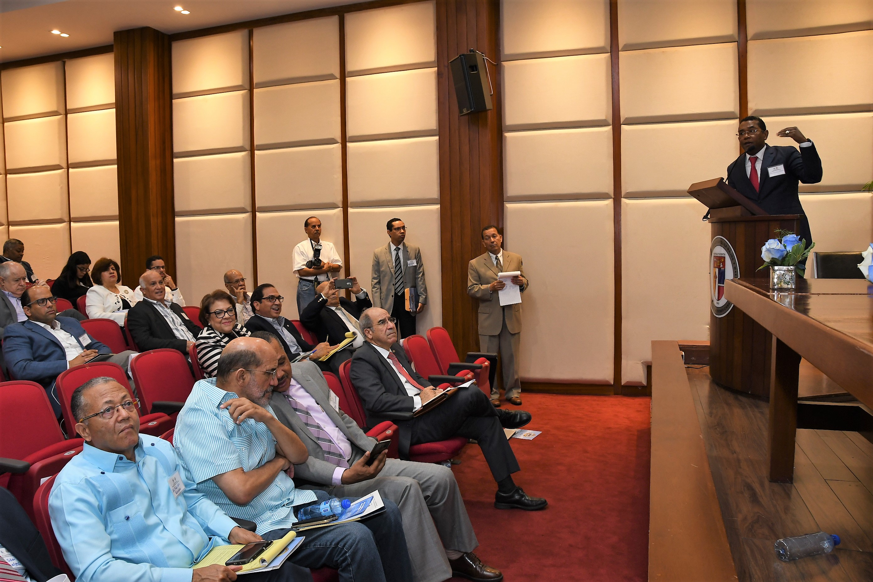 EGEHID dice Gobierno ahorra comprar 20 millones barriles de petróleo imagen