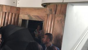 Margarita Cedeño quedó atrapada por 3 minutos en elevador Indotel Margarita Cedeño quedó atrapada por 3 minutos en elevador Indotel