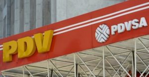 Acusan 4 exmiembros del gobierno de Venezuela desviar fondos PDVSA