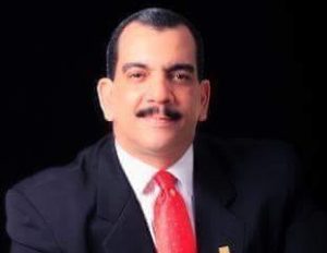 Muere médico fisiatra Arturo Saviñón Castillo