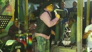 El Zafiro critica «ahora todo el mundo es artista»