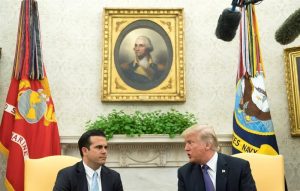 Trump acusa Puerto Rico de usar fondos huracán para pagar deudas