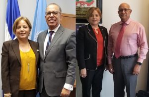 Funcionaria de UNIBE organiza participación en Feria del Libro Funcionaria de UNIBE organiza participación en Feria del Libro