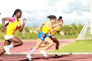 INEFI celebra Torneo Invitacional de Atletismo
