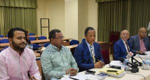 Comisión de Presupuesto cuestiona nuevas bancas Comisión de Presupuesto cuestiona nuevas bancas