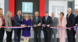 HAINA: Presidente Medina asiste a inauguración de una nueva empresa