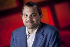 Escogido elige José Bonetti Du-Breil como su presidente