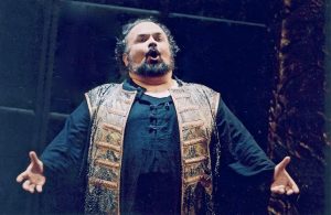 Seibanos homenajearán al tenor dominicano Francisco Casanova Seibanos homenajearán al tenor dominicano Francisco Casanova