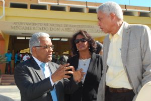 SAN CRISTOBAL: Gobierno considera «alta prioridad» cierre «Mercado de los Muertos»