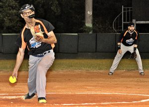 Halcones, UASD, Las Cañitas y La Puya avanzan en sóftbol DN