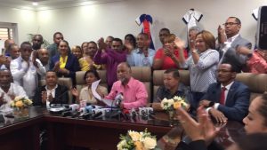 Eduardo Hidalgo reconoce triunfo de Xiomara Guante en elecciones ADP