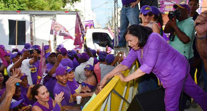 Cabral afirma que buscaría los votos para la reelección de Danilo Medina imagen