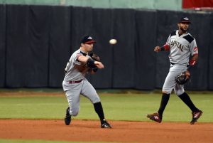 Gigantes, Estrellas y Toros triunfan en beisbol profesional dominicano