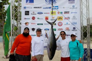 Fernando Armenteros acapara honores Torneo de Pesca del Atún