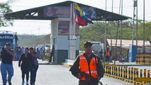 VENEZUELA: Anuncian creación policía migratoria para fronteras y terminales VENEZUELA: Anuncian creación policía migratoria para fronteras y terminales