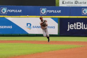 Toros y Gigantes obtienen victorias; suspenden Licey-Estrellas