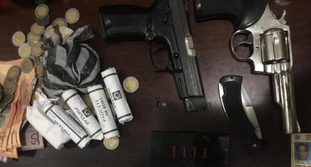 SANTIAGO: Policía dice desmanteló una “poderosa” banda de asaltantes imagen