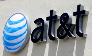 AT&T lanzará un servicio de streaming, el último en desafiar a Netflix