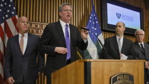 FLORIDA: FBI se enfoca por investigación de bombas a críticos de Trump