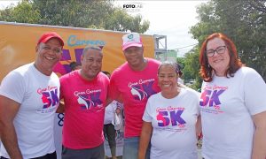 BARAHONA: Decenas personas caminan contra violencia de género