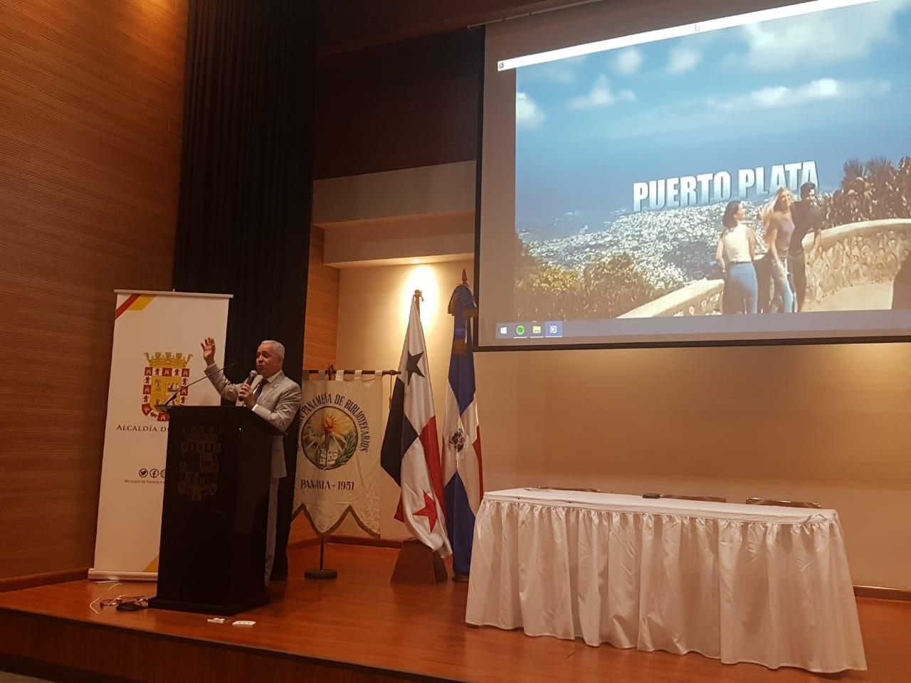 PANAMA: Embajador RD considera el “multidestino” el pilar del Turismo imagen