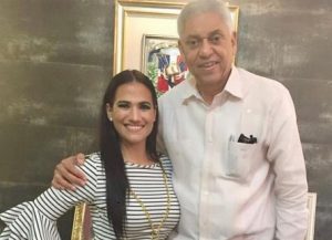 SAN CRISTOBAL: Alcalde y actriz Julie Chuan en contra violencia de género