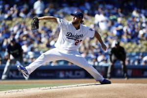 Dodgers vencen Cerveceros con gran pitcheo de Kershaw