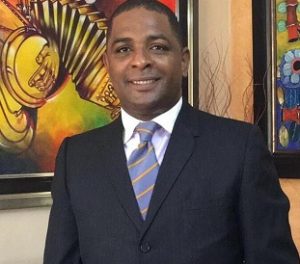 OPINION: El nuevo mercado Abelardo Liriano OPINION: El nuevo mercado Abelardo Liriano