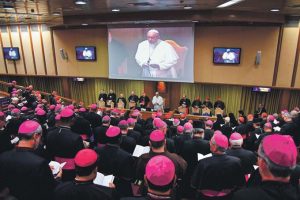 El VATICANO.- Obispos piden perdón a los jóvenes por abusos sexuales El VATICANO.- Obispos piden perdón a los jóvenes por abusos sexuales