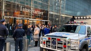 NUEVA YORK: Evacúan el edificio Time Warner por paquete sospechoso