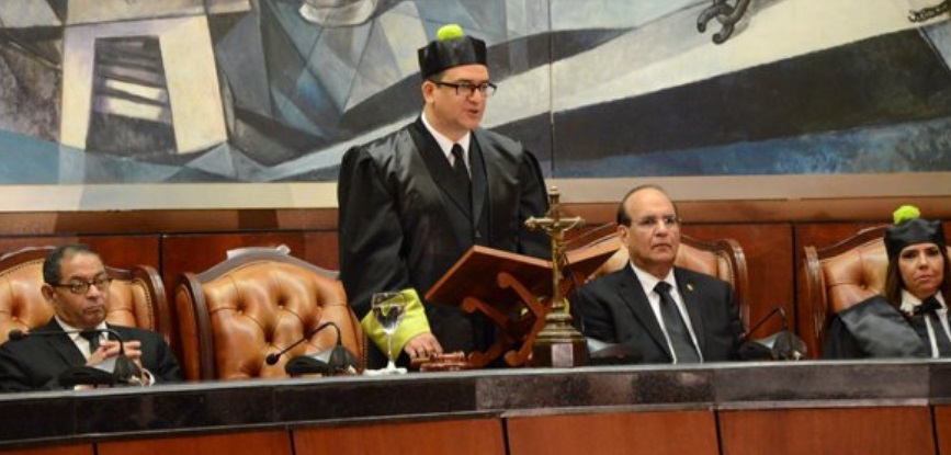 TSE pide al Tribunal Constitucional no apoderar al TSA casos electorales imagen