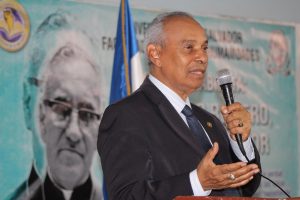 EL SALVADOR: Embajador RD dicta conferencia sobre tiranía de Trujillo
