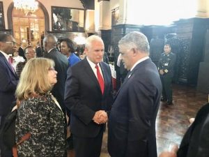 Vicepresidente de EE.UU. condena RD haya roto relaciones con Taiwan