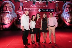 Coca-Cola enciende su tradicional árbol de Navidad Coca-Cola enciende su tradicional árbol de Navidad