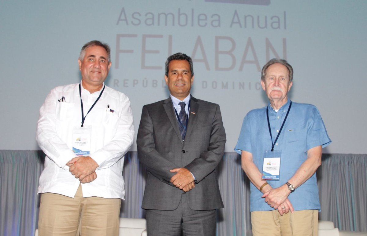 Banqueros realizan 15,000 ruedas de negocios en asamblea de Felaban imagen