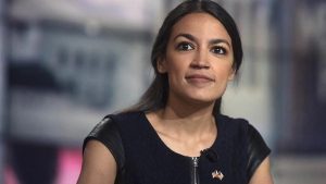 Ocasio admite que no puede mudarse a Washington hasta no recibir primera paga