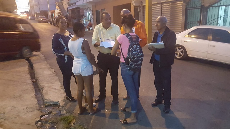 Dirigentes comunitarios de Los Alcarrizos se lanzan a la política imagen