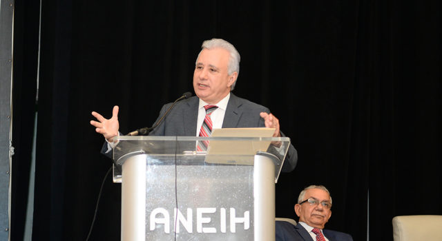 Empresarios cuestionan sistema de pensiones; lo ven «desconsiderado» imagen