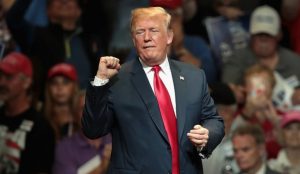 Trump insiste no dejará que «malas personas» entren a los Estados Unidos