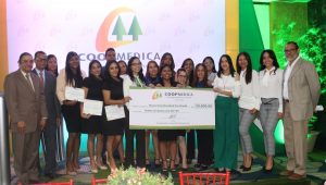 COOPMEDICA reconoce las mejores tesis doctorales en medicina