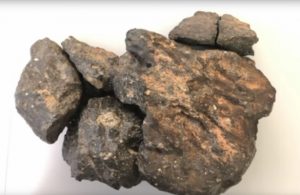 Subastan fragmentos de roca lunar por USD 855.000