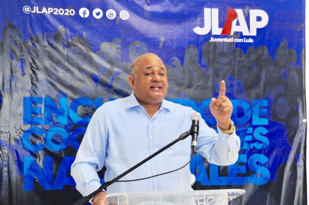 Fulcar: La juventud estará en primera línea en un gobierno de Abinader imagen
