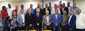 Presidente de FIBA destaca crecimiento del basket dominicano