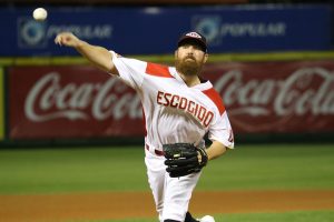 Estrellas vencen Aguilas y se mantienen líderes; Licey y Leones ganan