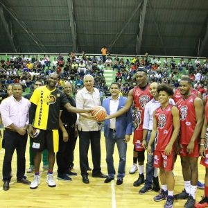 Pueblo Nuevo y Ciro Pérez vuelven a ganar basket de SC